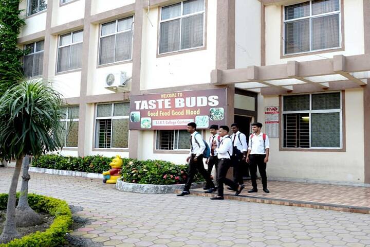 cafeteria
